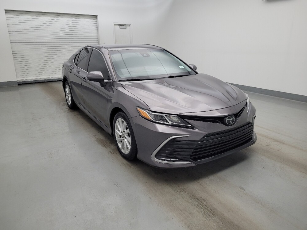 2022 Toyota Camry in Miamisburg, OH 45342 - 18140309 13