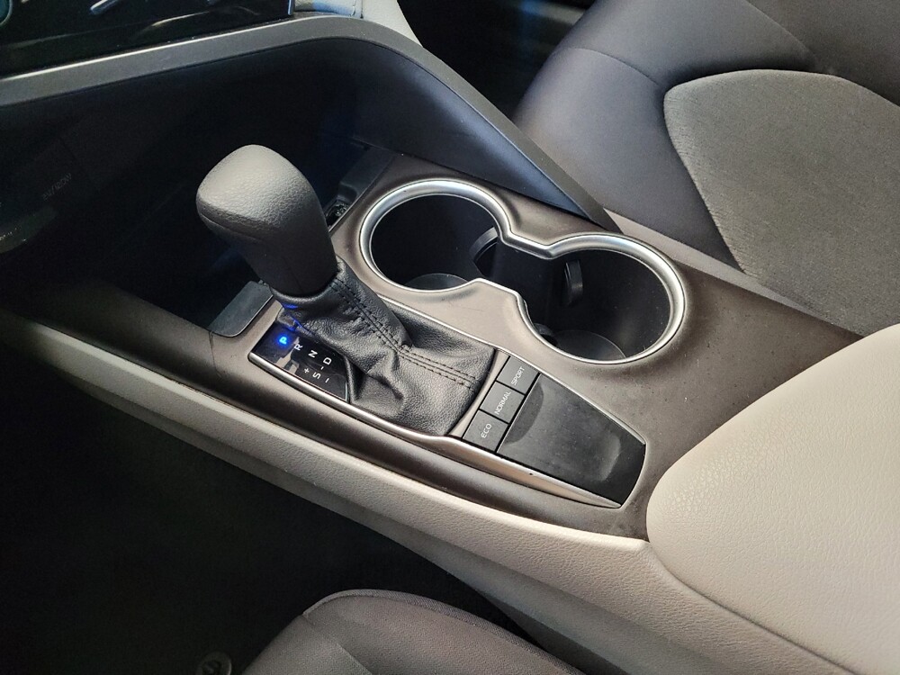 2022 Toyota Camry in Miamisburg, OH 45342 - 18140309 26