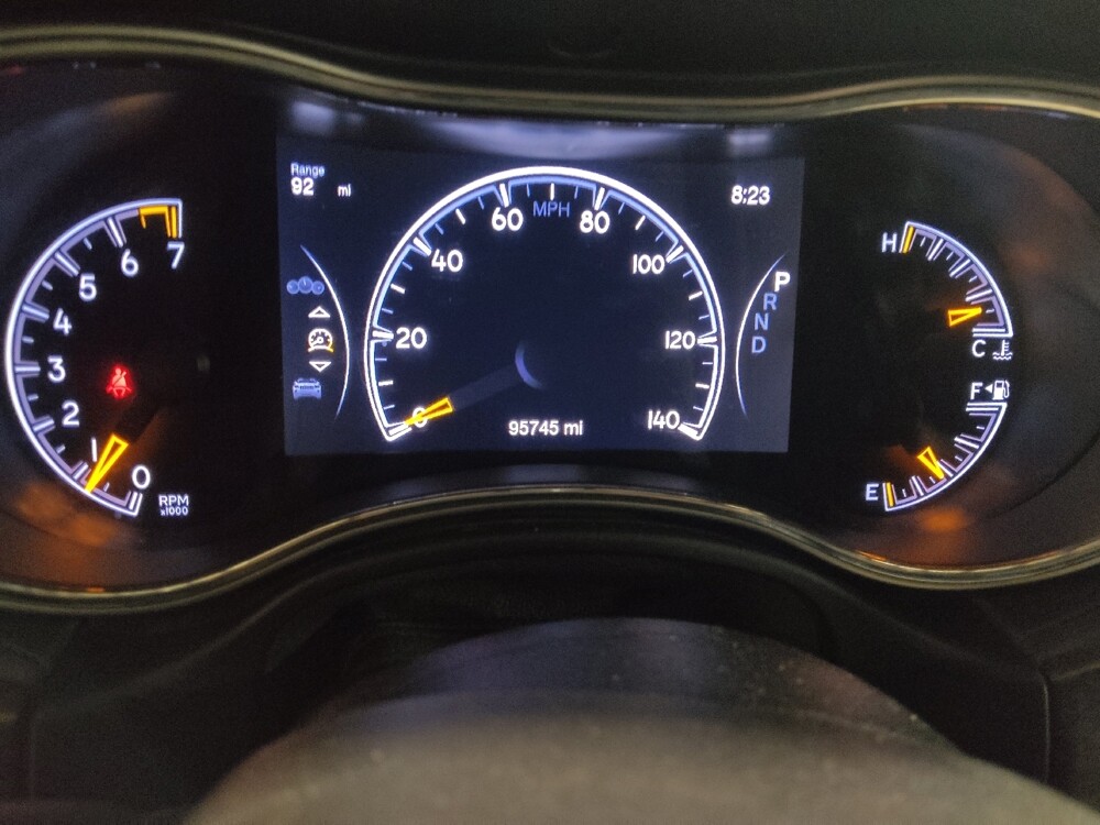 2018 Jeep Grand Cherokee in Arlington, TX 76011 - 18140325 23