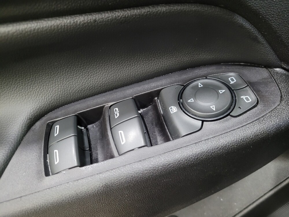 2018 Chevrolet Equinox in New Castle, DE 19720 - 18140336 27