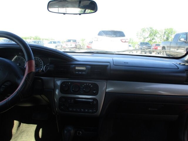 2004 Chrysler Sebring in Oak Grove, MO 64075 - 18140340 11