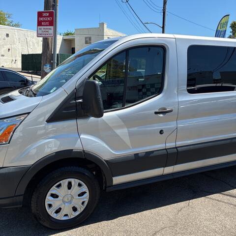 2016 Ford Transit 350 in Blauvelt, NY 10913 - 18140345 5