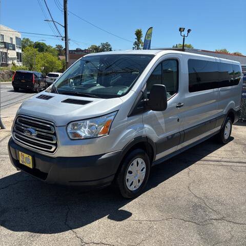 2016 Ford Transit 350 in Blauvelt, NY 10913 - 18140345 4