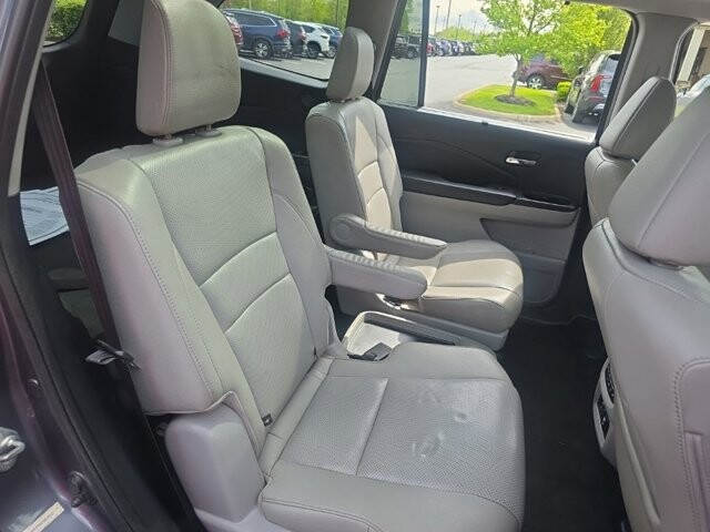 2016 Honda Pilot in Marysville, OH 43040 - 18140351 40