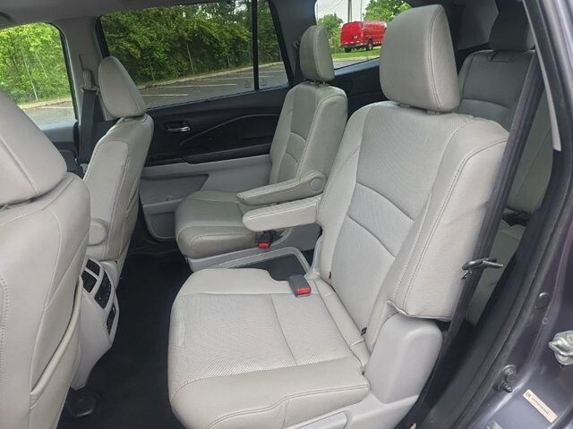 2016 Honda Pilot in Marysville, OH 43040 - 18140351 28