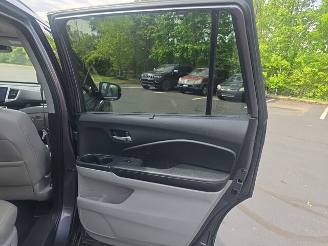 2016 Honda Pilot in Marysville, OH 43040 - 18140351 37