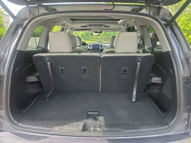 2016 Honda Pilot in Marysville, OH 43040 - 18140351 35