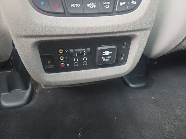2016 Honda Pilot in Marysville, OH 43040 - 18140351 32