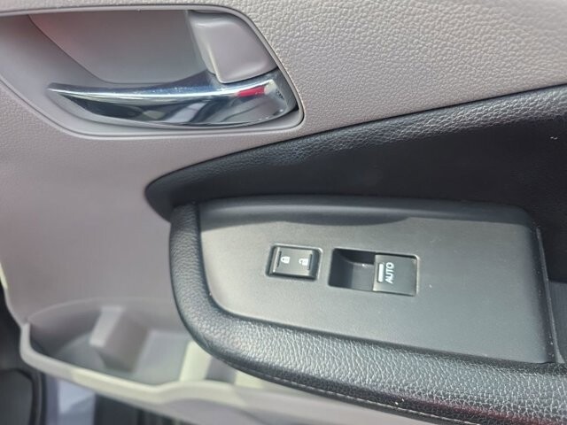 2016 Honda Pilot in Marysville, OH 43040 - 18140351 42