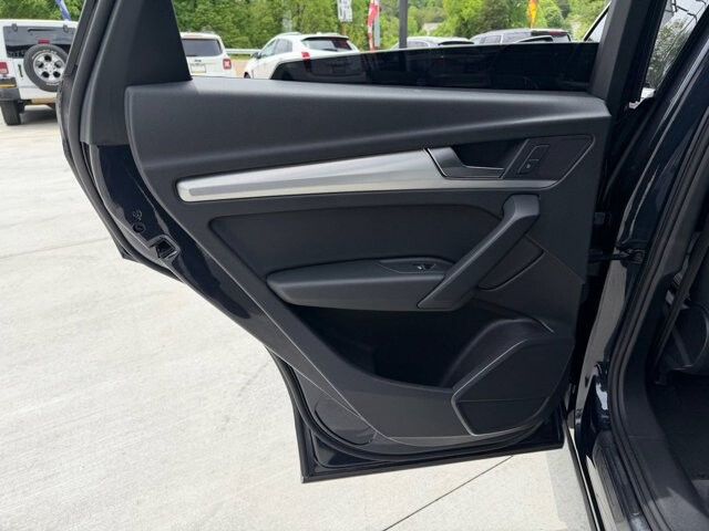 2018 Audi Q5 in Knoxville, TN 37920 - 18140354 8