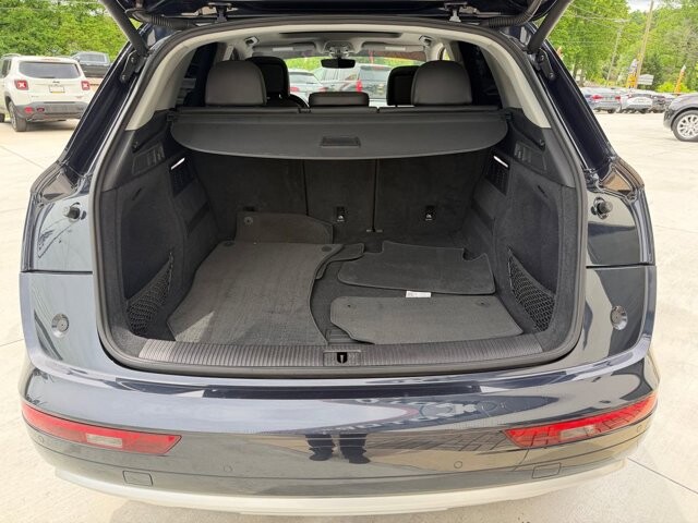 2018 Audi Q5 in Knoxville, TN 37920 - 18140354 9