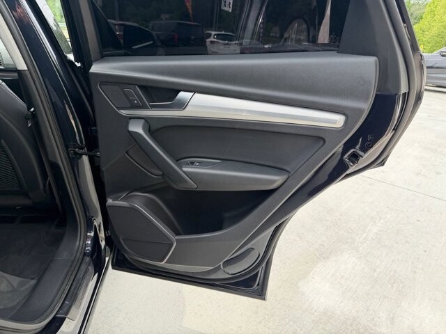 2018 Audi Q5 in Knoxville, TN 37920 - 18140354 10