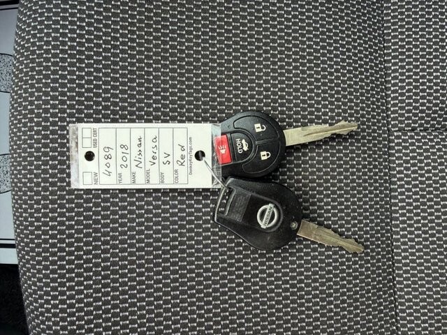 2018 Nissan Versa in Knoxville, TN 37920 - 18140355 24