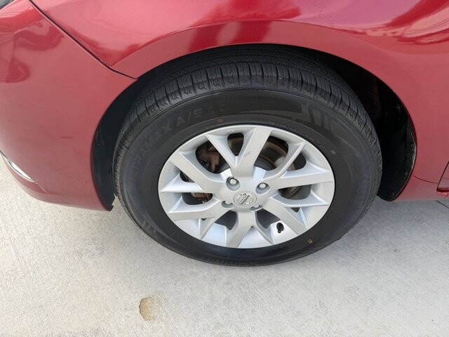 2018 Nissan Versa in Knoxville, TN 37920 - 18140355 25