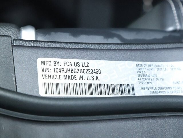 2024 Jeep Grand Cherokee in Bedford, OH 44146 - 18140357 20