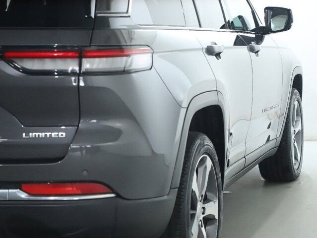 2024 Jeep Grand Cherokee in Bedford, OH 44146 - 18140357 45