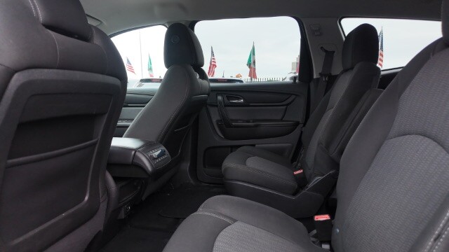 2017 Chevrolet Traverse in Dallas, TX 75228 - 18140372 13