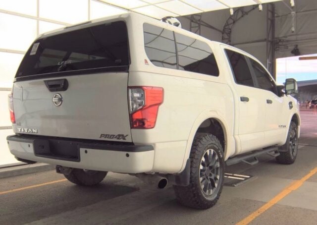 2017 Nissan Titan in Arvada, CO 80002 - 18140373 4