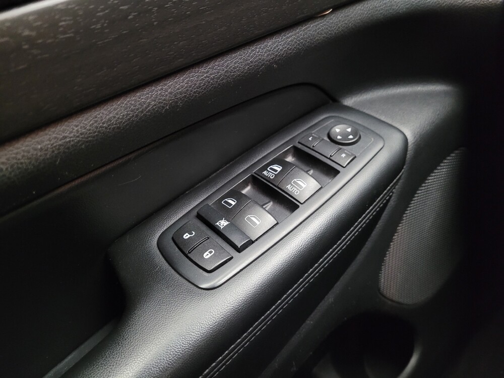 2016 Jeep Grand Cherokee in Downey, CA 90241 - 18140380 27