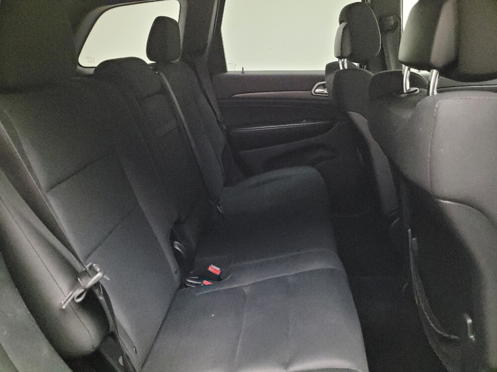 2016 Jeep Grand Cherokee in Downey, CA 90241 - 18140380 19