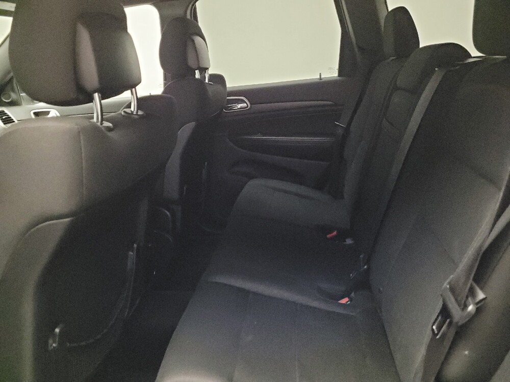 2016 Jeep Grand Cherokee in Downey, CA 90241 - 18140380 18