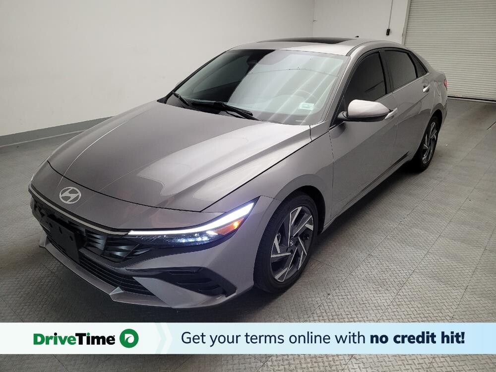 2025 Hyundai Elantra in Downey, CA 90241 - 18140383