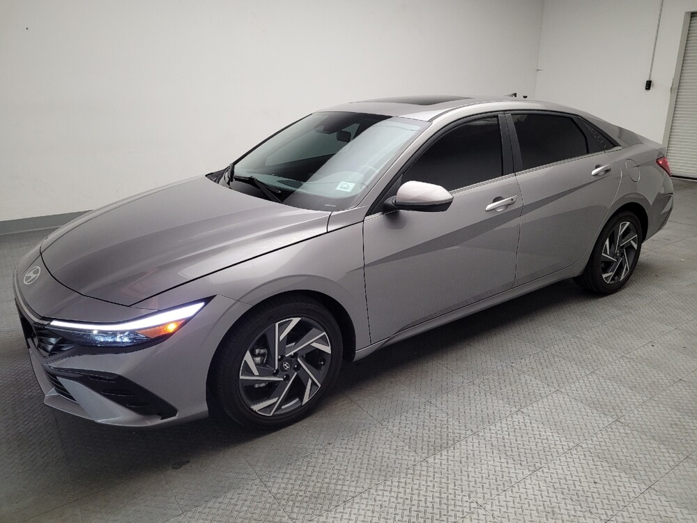 2025 Hyundai Elantra in Downey, CA 90241 - 18140383 2