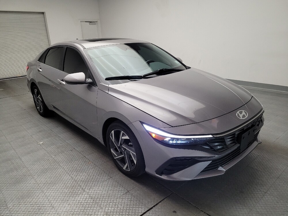 2025 Hyundai Elantra in Downey, CA 90241 - 18140383 13