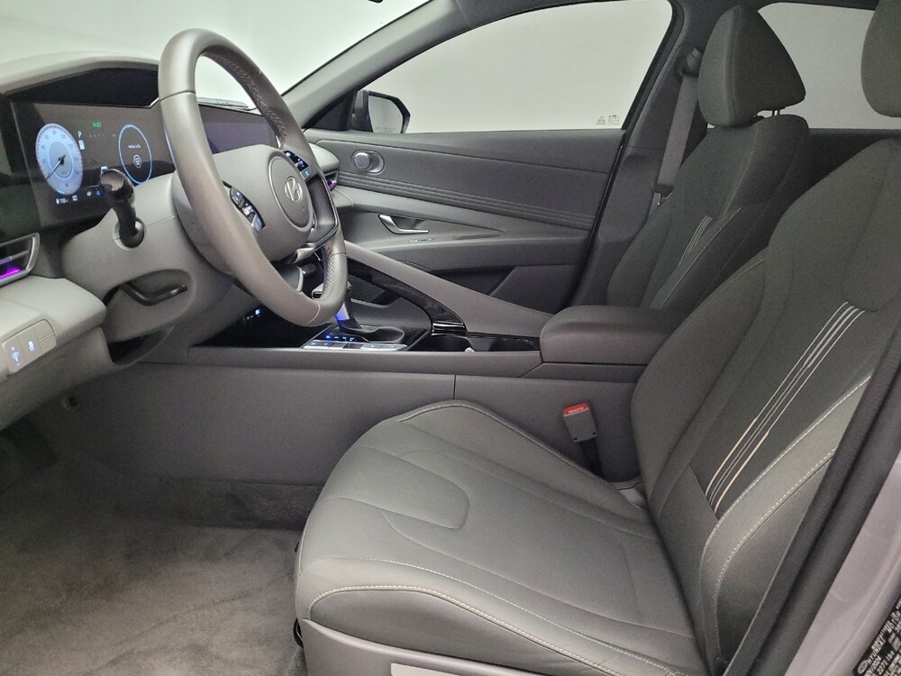 2025 Hyundai Elantra in Downey, CA 90241 - 18140383 17
