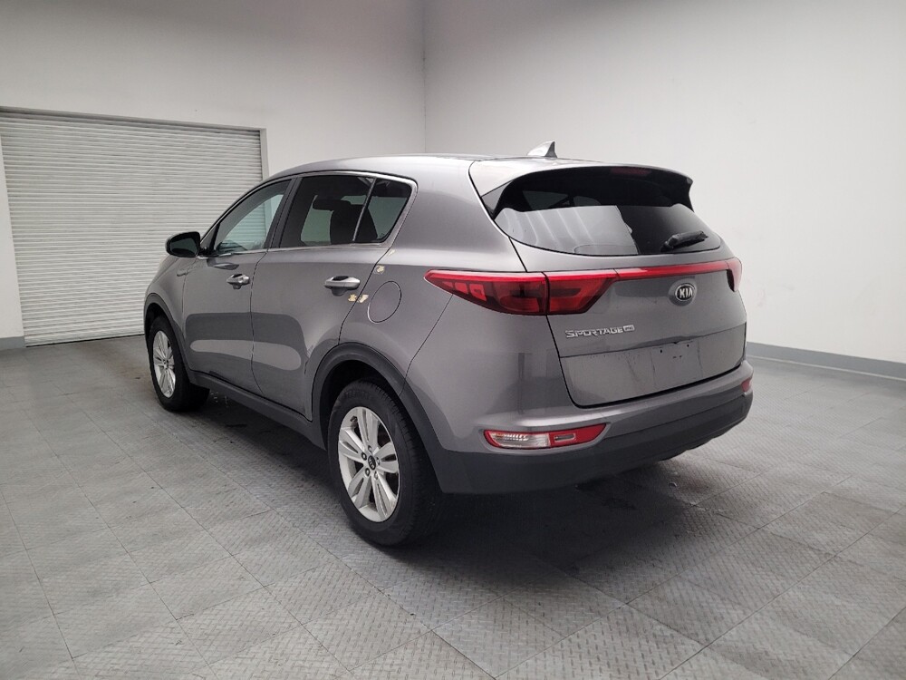 2017 Kia Sportage in Sacramento, CA 95821 - 18140385 5
