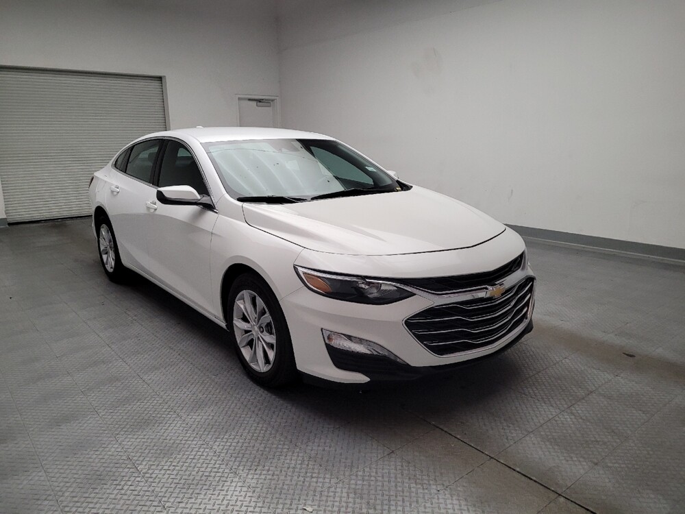 2025 Chevrolet Malibu in Downey, CA 90241 - 18140386 13