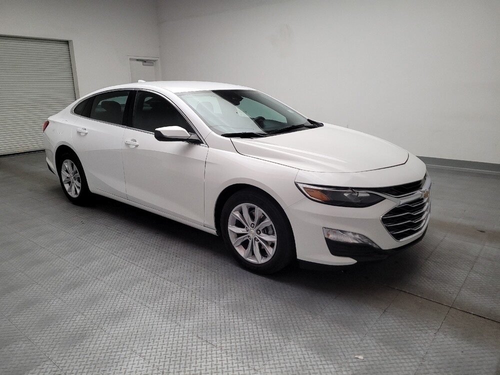 2025 Chevrolet Malibu in Downey, CA 90241 - 18140386 11