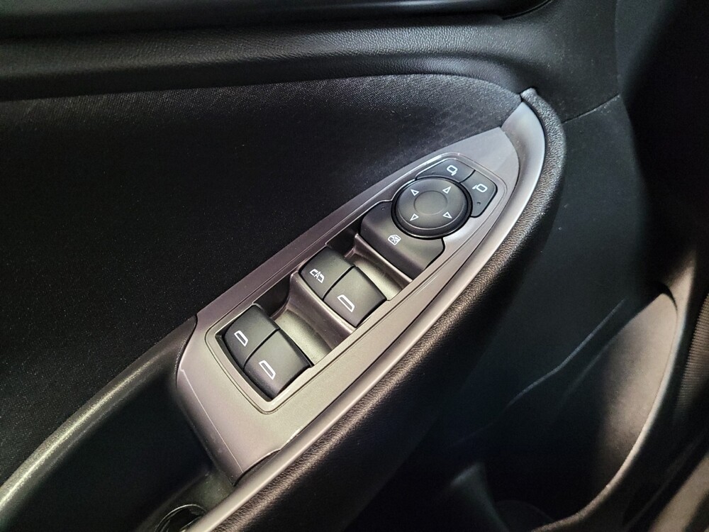 2025 Chevrolet Malibu in Downey, CA 90241 - 18140386 27