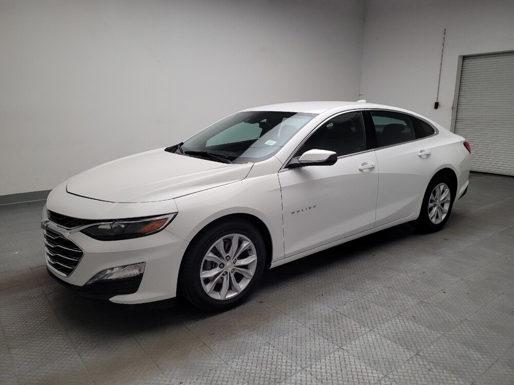 2025 Chevrolet Malibu in Downey, CA 90241 - 18140386 2