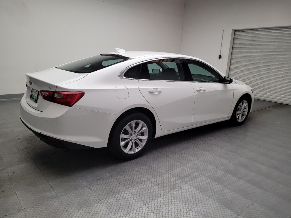 2025 Chevrolet Malibu in Downey, CA 90241 - 18140386 10