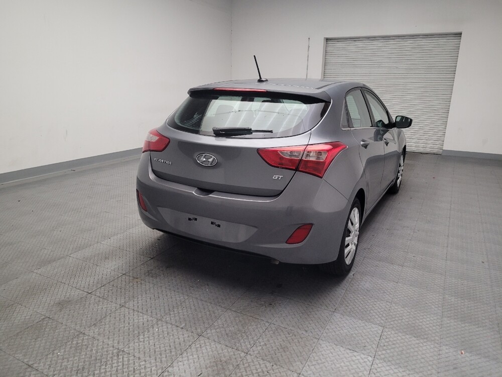 2016 Hyundai Elantra in Downey, CA 90241 - 18140387 7