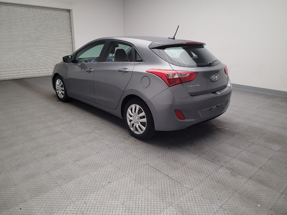 2016 Hyundai Elantra in Downey, CA 90241 - 18140387 5