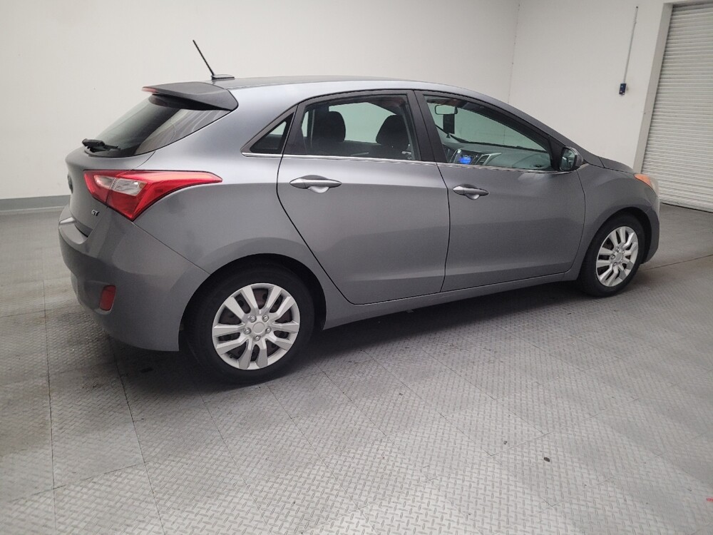 2016 Hyundai Elantra in Downey, CA 90241 - 18140387 10