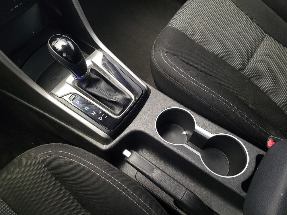2016 Hyundai Elantra in Downey, CA 90241 - 18140387 26