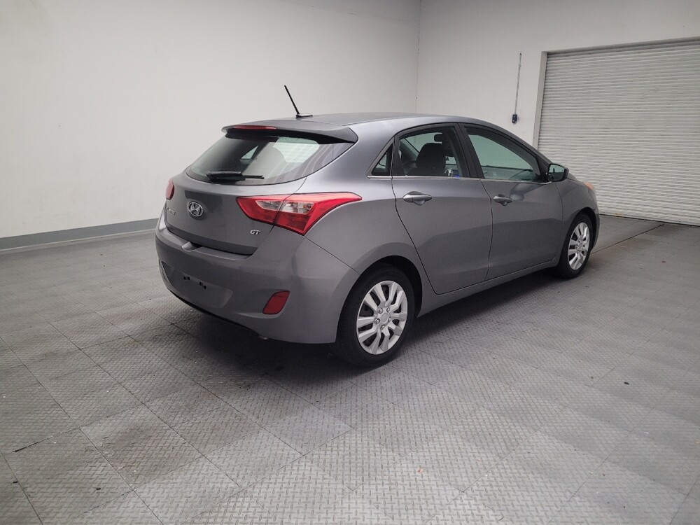 2016 Hyundai Elantra in Downey, CA 90241 - 18140387 9