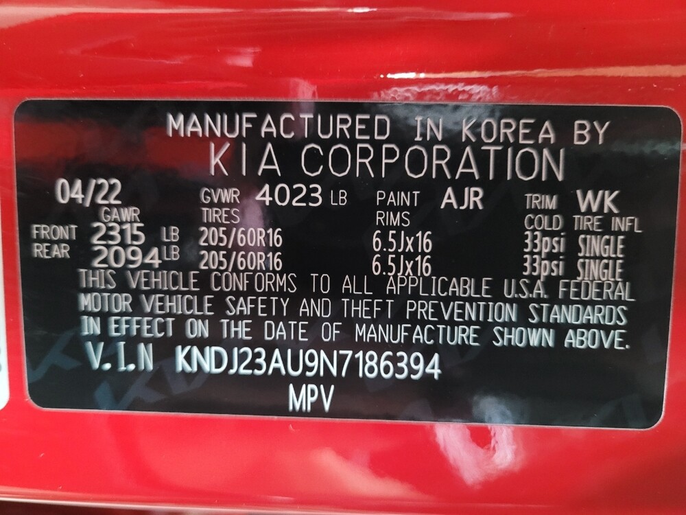 2022 Kia Soul in Downey, CA 90241 - 18140389 33