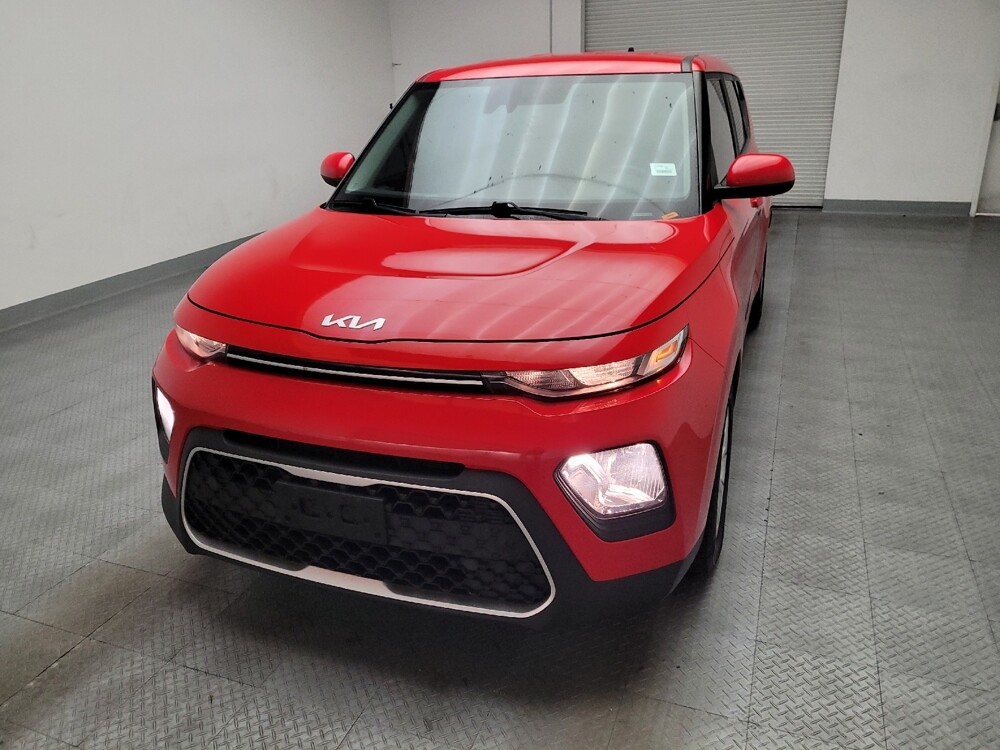 2022 Kia Soul in Downey, CA 90241 - 18140389 15