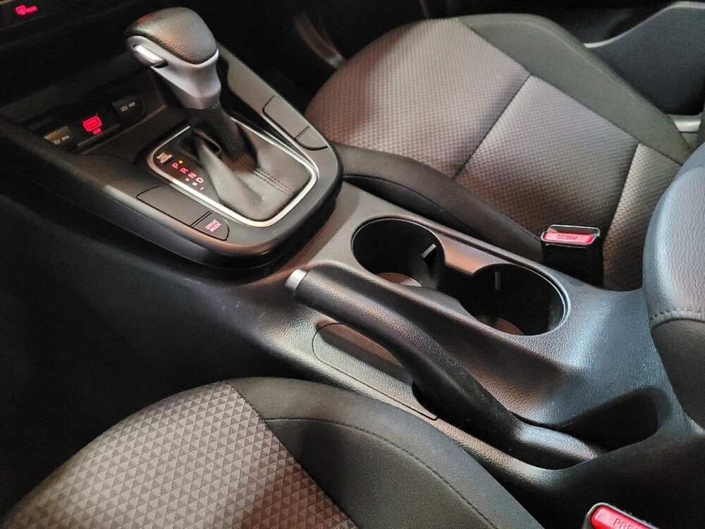 2022 Kia Soul in Downey, CA 90241 - 18140389 26