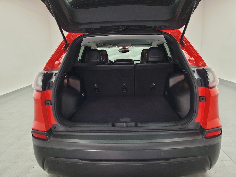 2021 Jeep Cherokee in Downey, CA 90241 - 18140390 29
