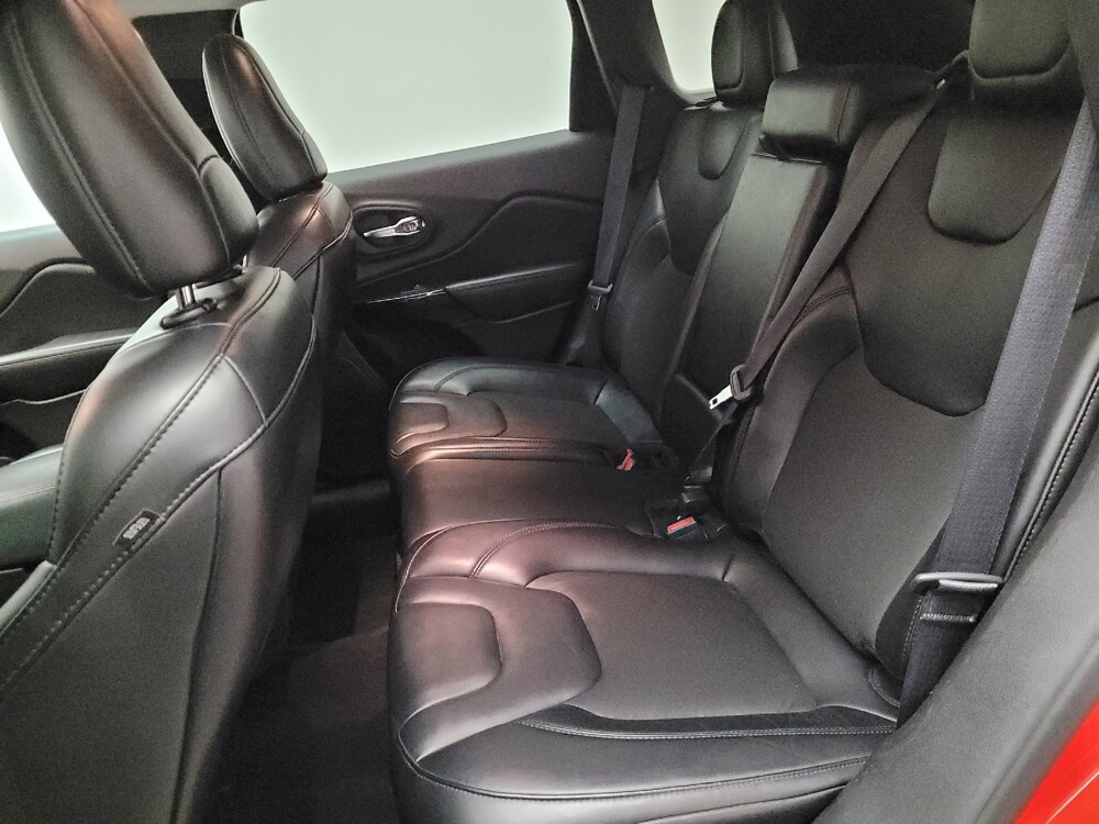 2021 Jeep Cherokee in Downey, CA 90241 - 18140390 18