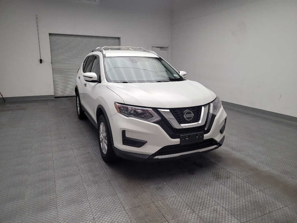 2019 Nissan Rogue in Downey, CA 90241 - 18140395 14