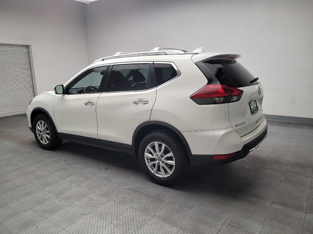 2019 Nissan Rogue in Downey, CA 90241 - 18140395 3