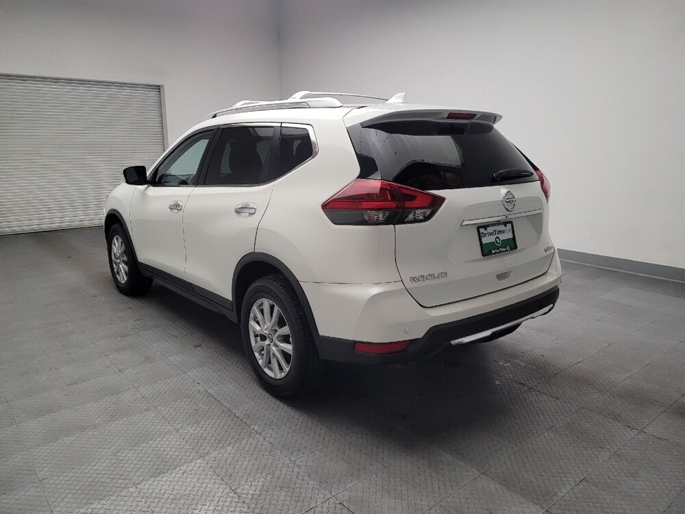 2019 Nissan Rogue in Downey, CA 90241 - 18140395 5