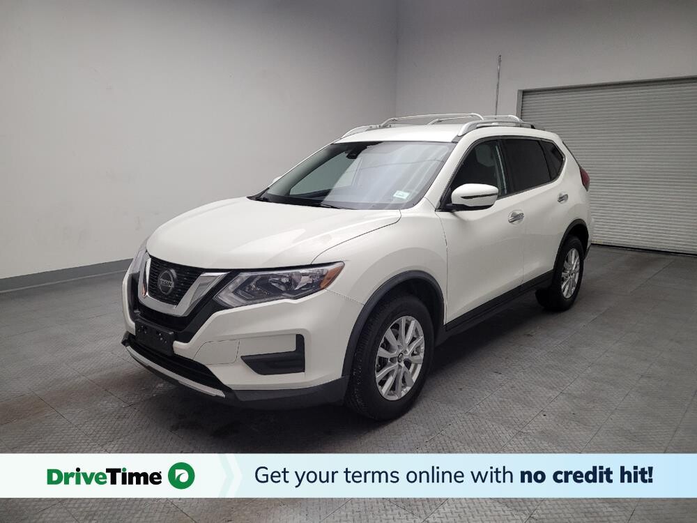 2019 Nissan Rogue in Downey, CA 90241 - 18140395