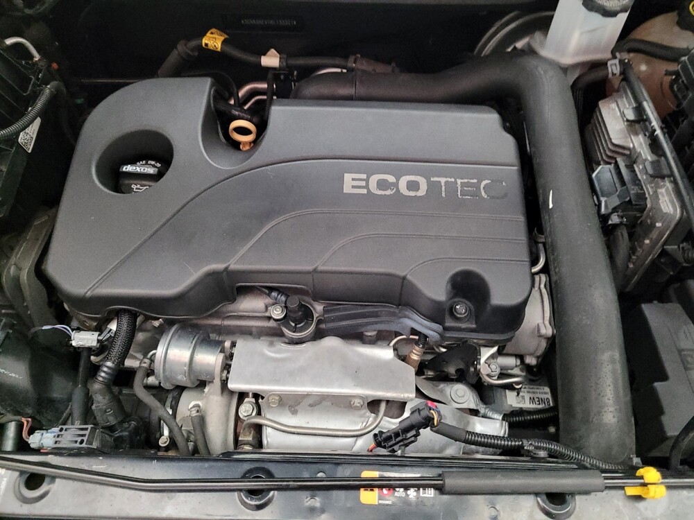 2019 Chevrolet Equinox in Torrance, CA 90504 - 18140396 30